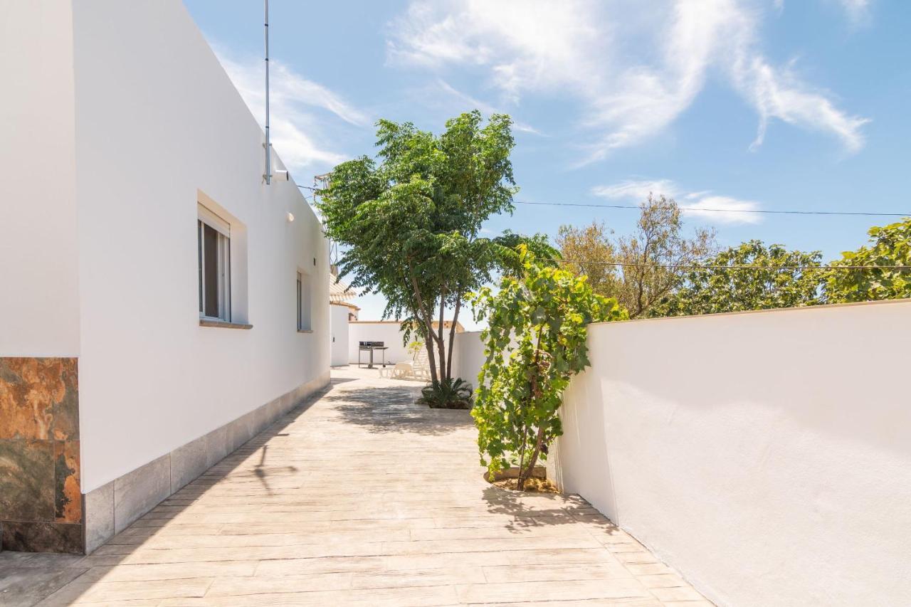 Los Recuerdos Conil De La Frontera Exterior foto